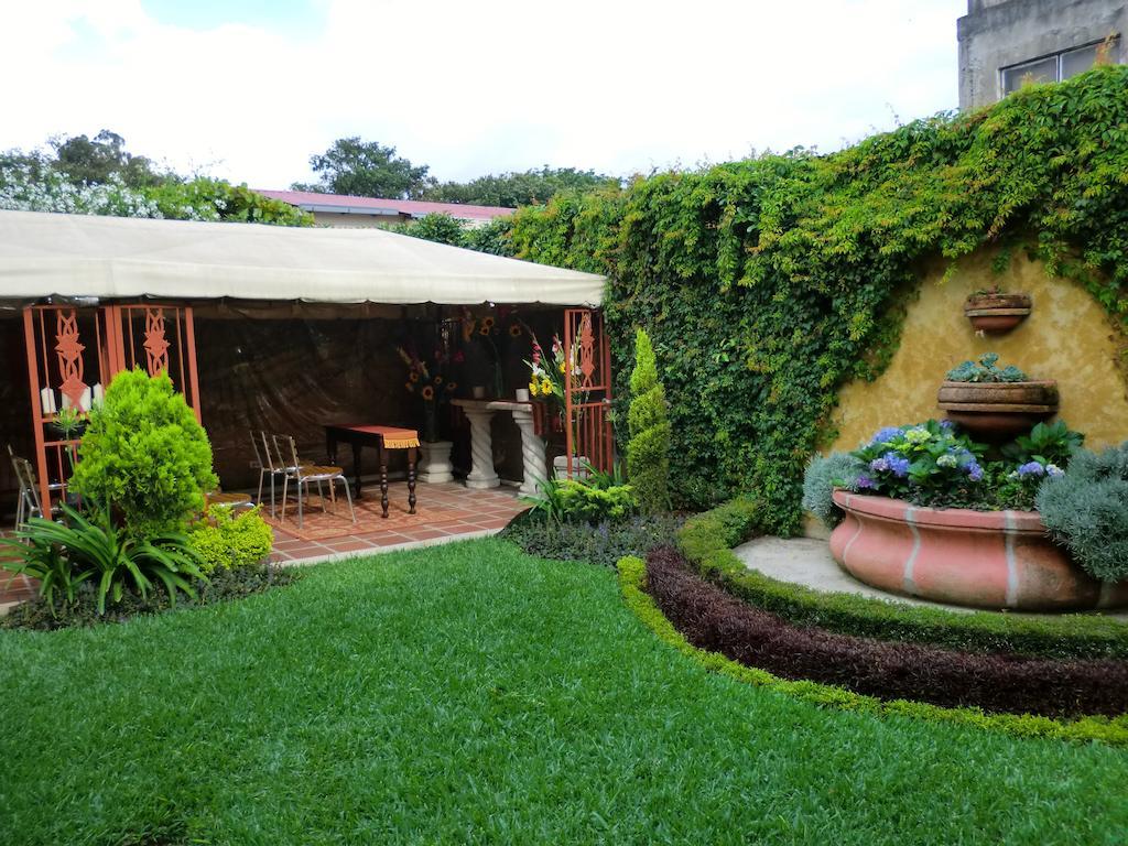 Hostal Villa Toscana 과테말라 외부 사진